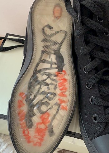 38 Beden Siyah Converse Ayyakabı