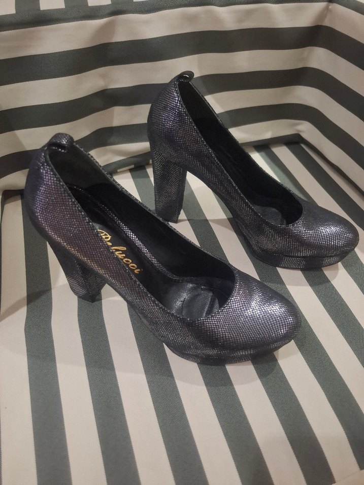 Gri Yılan Desenli Platform Topuklu Kadın Ayakkabı - Görsel 2