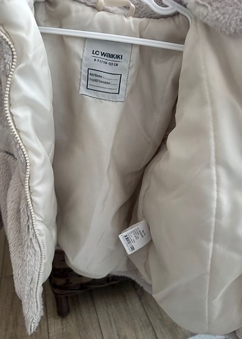 Kürklü LCW çocuk montu - Görsel 5