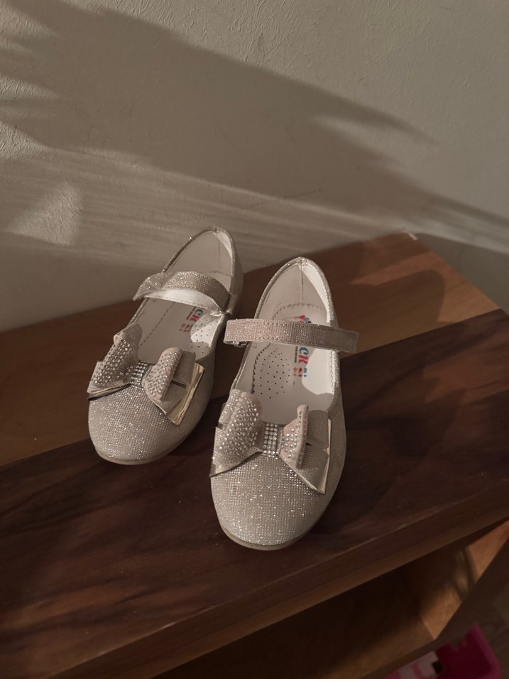 Fiyonklu şık parıltılı  Kız Babet Ayakkabı - Görsel 2