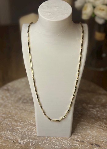 Uzun Parlak Altın Zincir Detaylı Kadın Kolye - Görsel 2