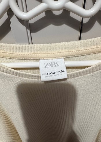 Uzun Kollu Beyaz Triko Kazak - Görsel 4