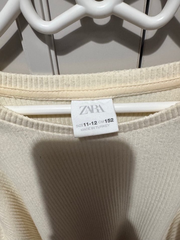 Uzun Kollu Beyaz Triko Kazak - Görsel 4