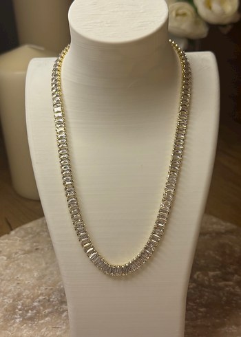 Zincir Detaylı Uzun Altın Kolye - Görsel 2