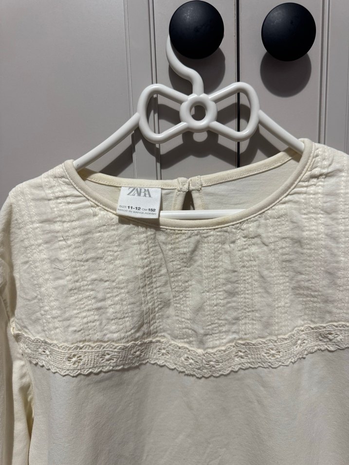 Dantel Detaylı Uzun Kollu Beyaz Keten Bluz - Görsel 2