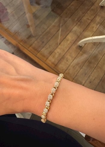 Altın Renkli Boncuklu Kadın Bileklik - Görsel 2