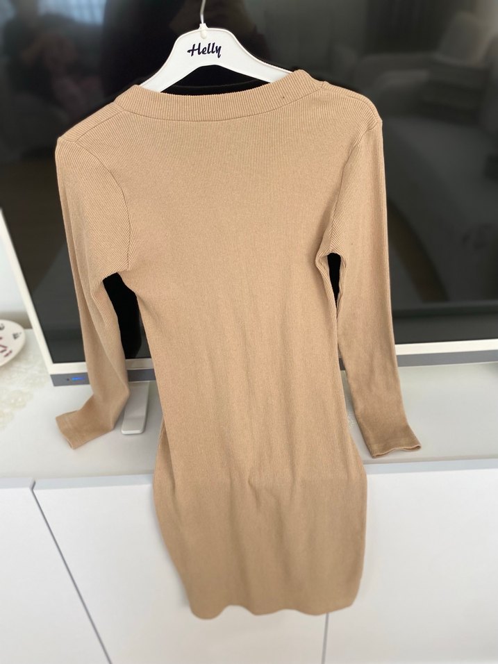 Bej V Yaka Uzun Kollu Triko Midi Elbise - Görsel 4