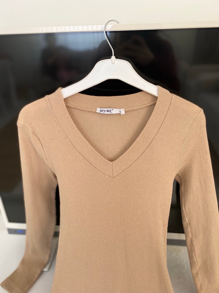 Bej V Yaka Uzun Kollu Triko Midi Elbise - Görsel 3