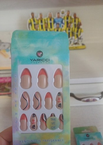 Yaricci Kendinden Yapışkanlı Çok Renkli Tırnak Süsleri - Görsel 2