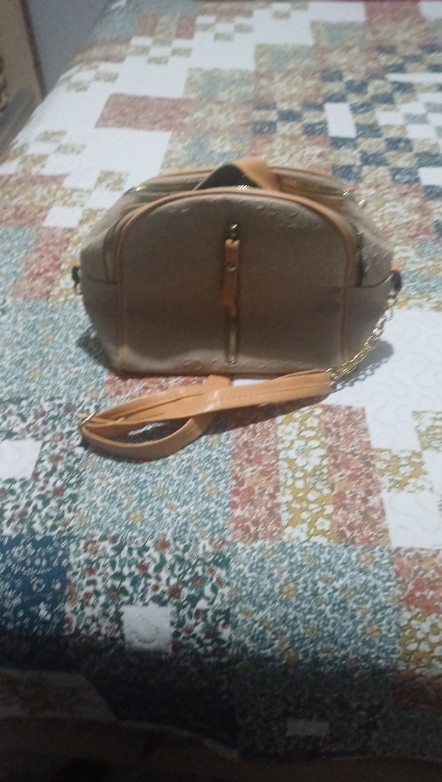 Bej Deri Kadın Sırt Çantası - Görsel 3