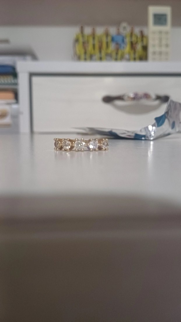 Altın Renkli Minimalist Kadın Yüzük yanında ruj hediye ediyoruz - Görsel 3