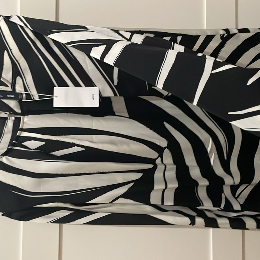 Mango Saten uzun kol elbise - Görsel 2