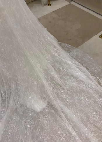 Züleyha Kuru V Yakalı Kolsuz Balık Kesim Beyaz Gelinlik - Görsel 3