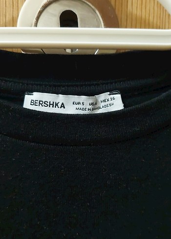 Bershka Siyah Kadın Kısa Kollu Basic Tişört