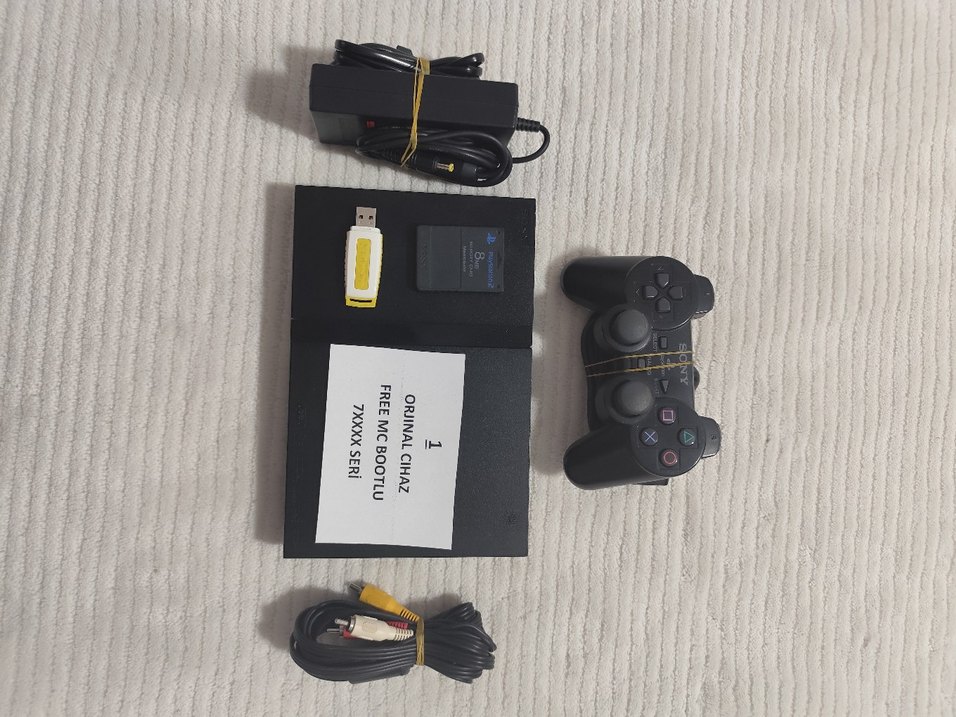 Orijinal PlayStation 2 7XXXX Seri Free MC Bootlu - Görsel 2