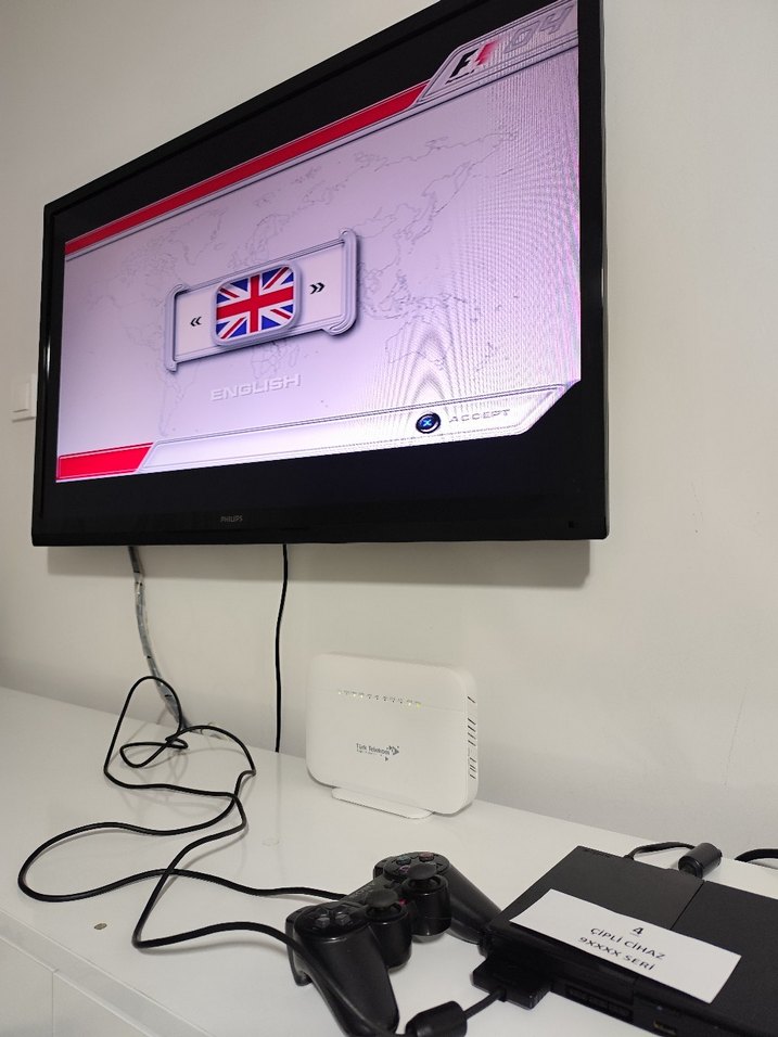 Sony PlayStation 2 Oyun Konsolu 9xxxx seri - Görsel 2