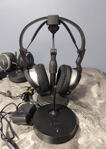 Sony MDR-RF810R WİRELESS KULAKLİK - Görsel 4