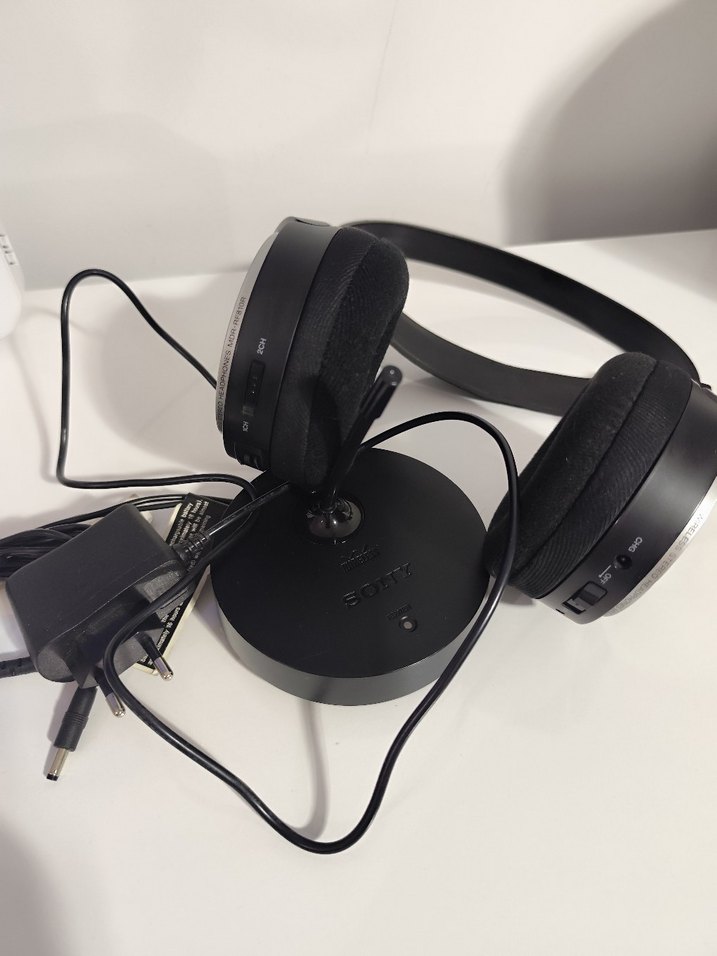 Sony MDR-RF810R WİRELESS KULAKLİK - Görsel 5