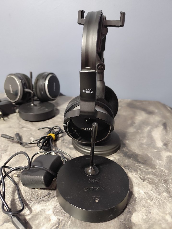 Sony MDR-RF810R WİRELESS KULAKLİK - Görsel 3