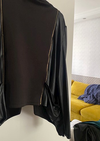 Drapeli Siyah Deri Kadın Ceket - Görsel 4