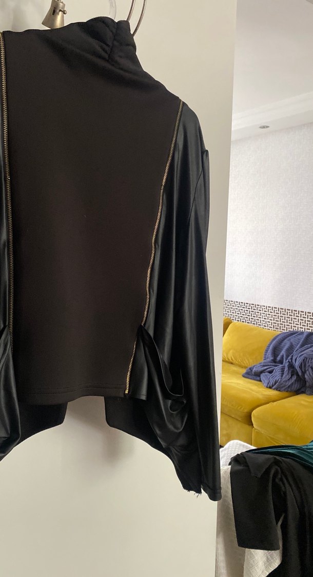 Drapeli Siyah Deri Kadın Ceket - Görsel 4