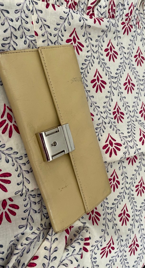 Bej Deri Tokalı Kadın Portföy Çanta - Görsel 5