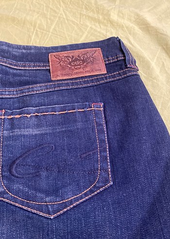 Nakışlı Kemerli Lacivert Denim Mini Etek - Görsel 4