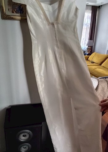 Kısa Kollu Beyaz A-Line Gelinlik Beyaz bıgikten alındı - Görsel 6