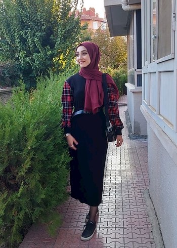 Diğer Siyah Drapeli Uzun Kollu Uzun Elbise