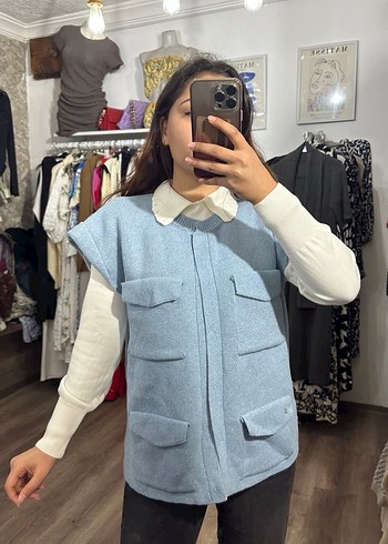 Mavi Düğmeli Kolsuz Kadın Süveter - Görsel 6