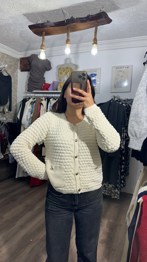 Beyaz Örgü Kadın Hırka - Görsel 2