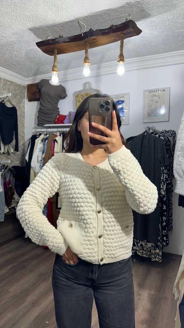 Beyaz Örgü Kadın Hırka - Görsel 3