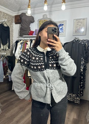 Etnik Desenli Gri Örgü Kadın Hırka - Görsel 3