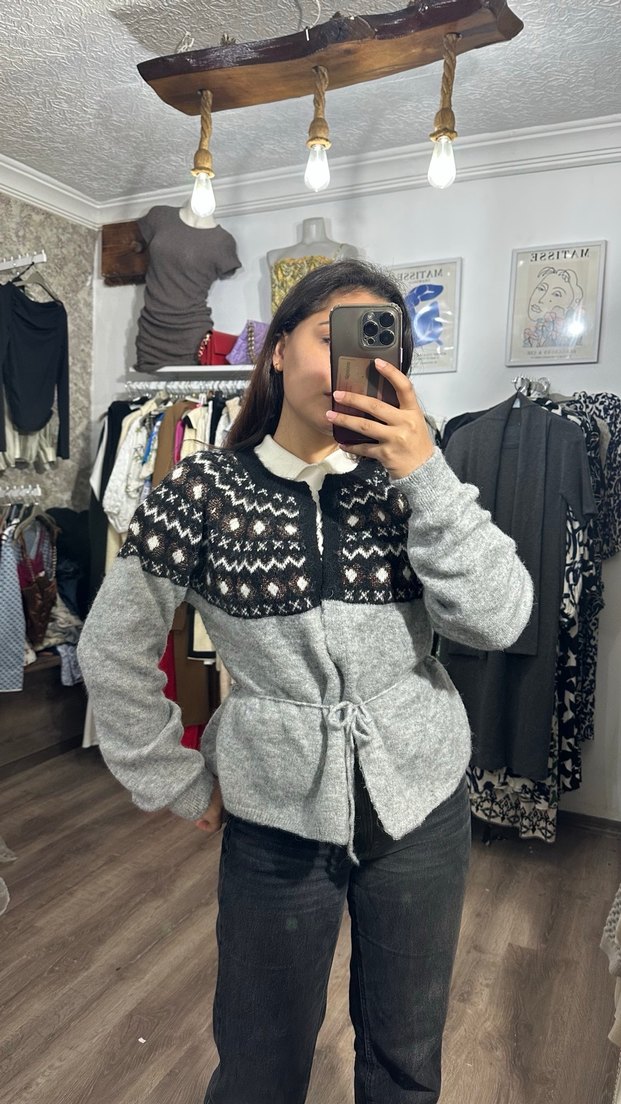 Etnik Desenli Gri Örgü Kadın Hırka - Görsel 3