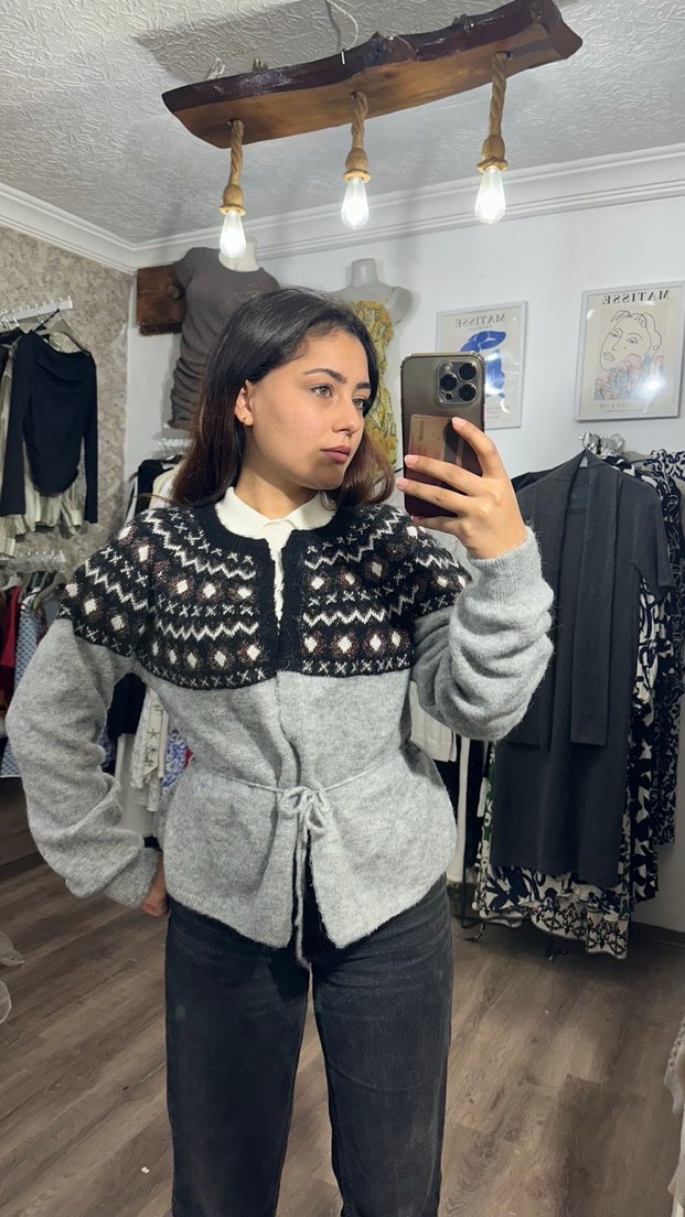 Etnik Desenli Gri Örgü Kadın Hırka - Görsel 2