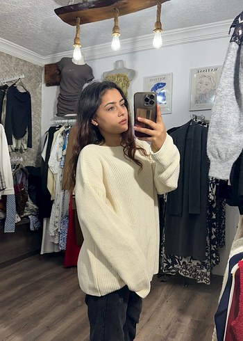 Beyaz Oversize Triko Kadın Kazak - Görsel 2