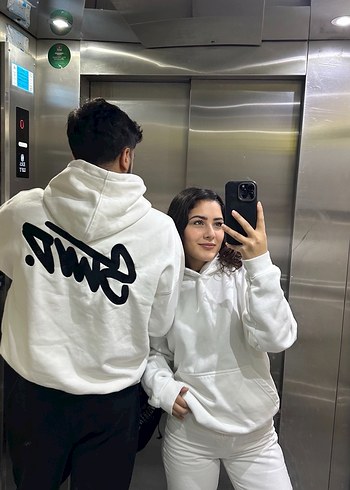 Beyaz Kapüşonlu Rahat Kesim Kadın Eşofman Üstü - Görsel 2