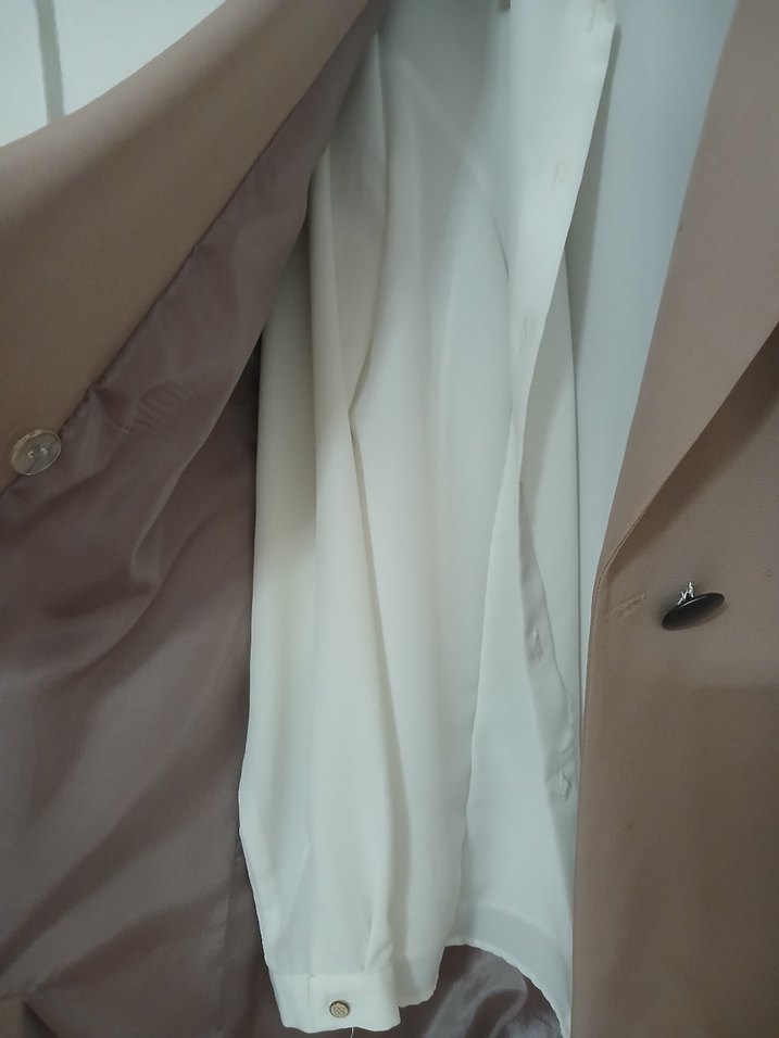 Bej Kadın Düğmeli Ofis Blazeri takımı - Görsel 2