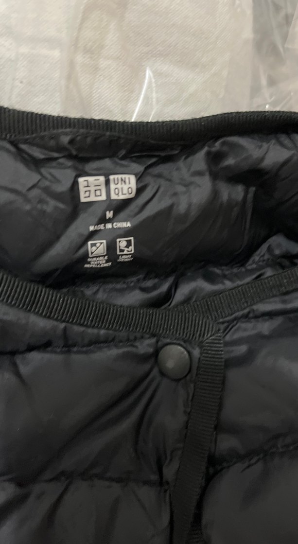 Düğmeli Siyah Kadın Şişme Yelek - Görsel 2