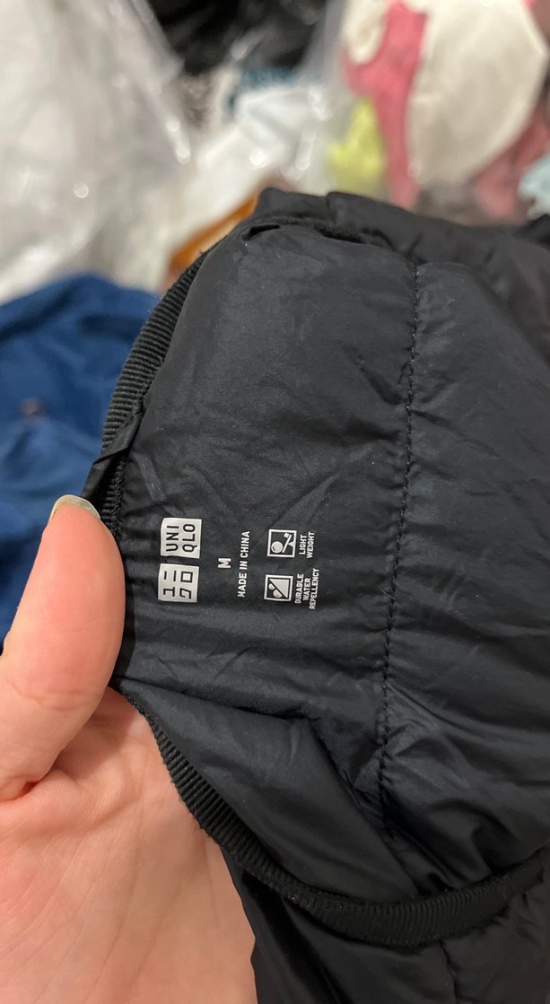 Düğmeli Siyah Kadın Şişme Yelek - Görsel 3