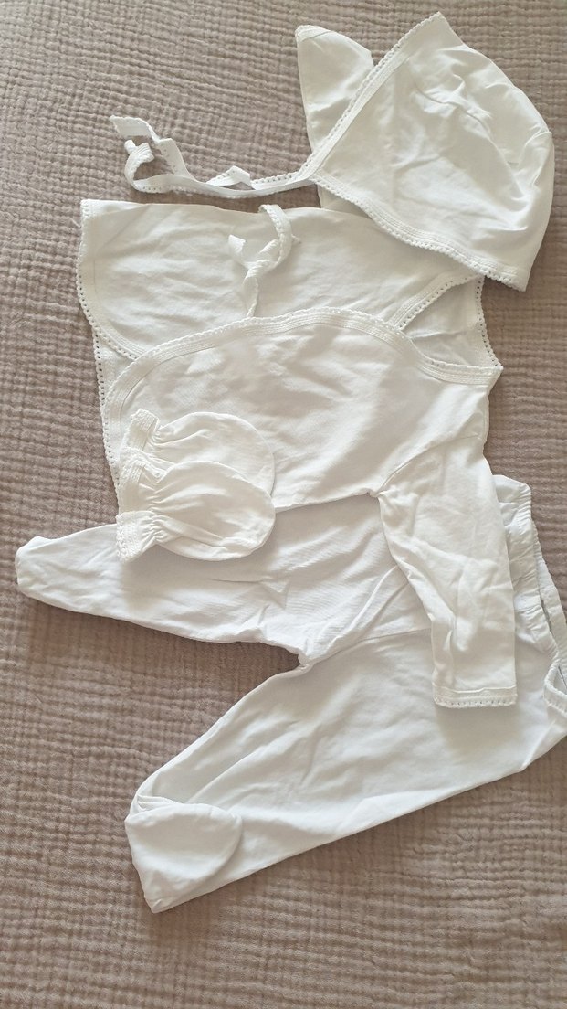Bebek Beyaz Alt Üst Takımı. hastane çıkışı - Görsel 3
