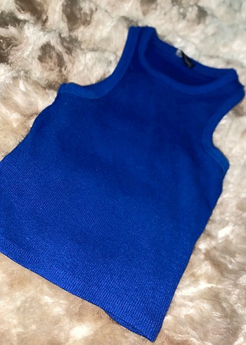 l Beden Lacivert Crop