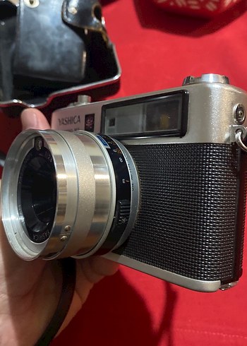 Yashica Siyah Filmli Kamera ve Flaş - Görsel 5