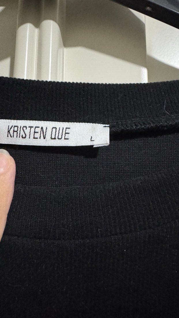 Nakışlı Siyah Uzun Kollu kadife elbise - Görsel 3