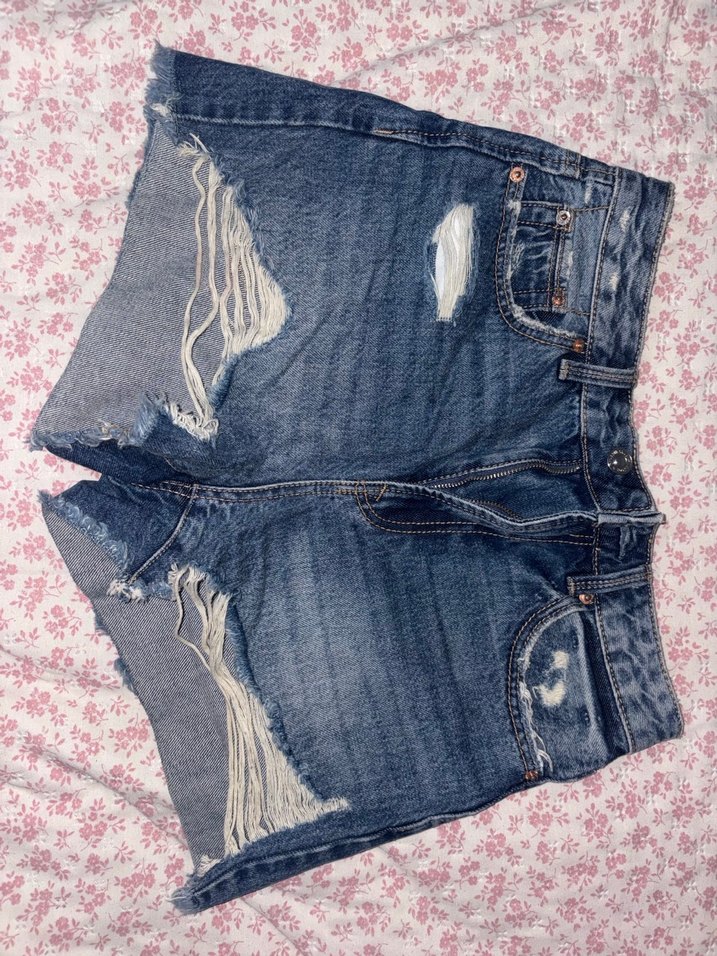 Kadın Lacivert Dantel Detaylı Mini Denim Şort - Görsel 4