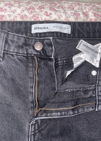 Bershka 36
