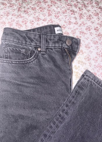 Bershka Gri Baskılı Fermuarlı Kadın Kot Pantolon - Görsel 2