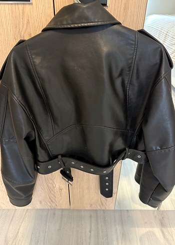 Kadın Siyah Deri Kısa Biker Ceket - Görsel 3