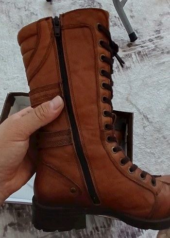 Toka Detaylı Kahverengi Deri Biker Bot - Görsel 5