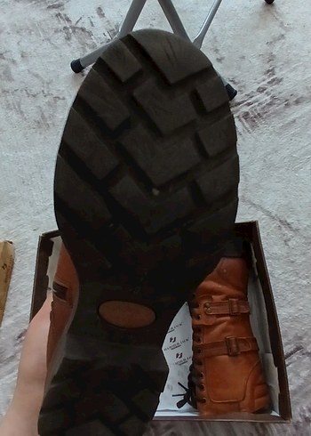 Toka Detaylı Kahverengi Deri Biker Bot - Görsel 4